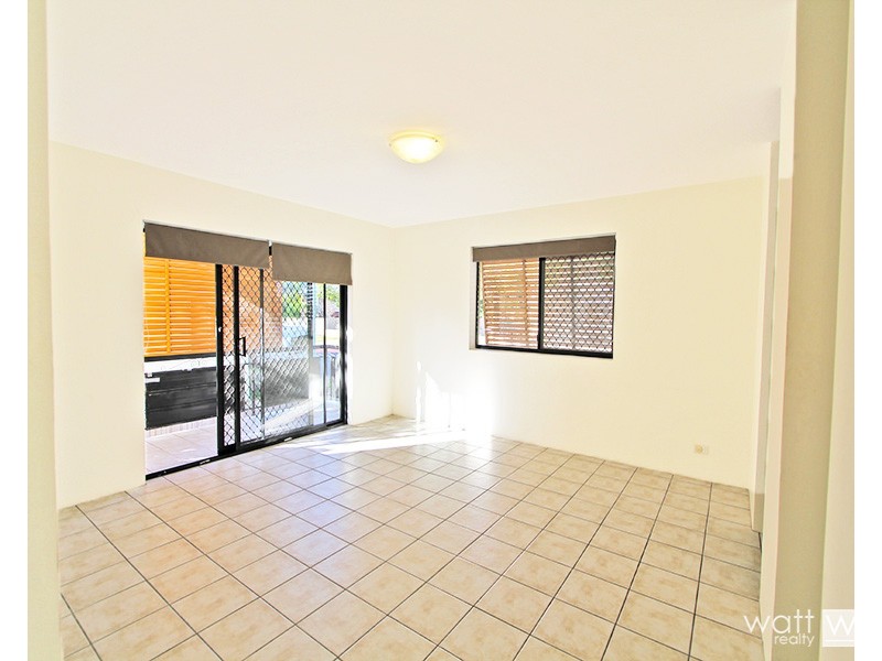 1/54 Winchester Street, Hamilton QLD 4007