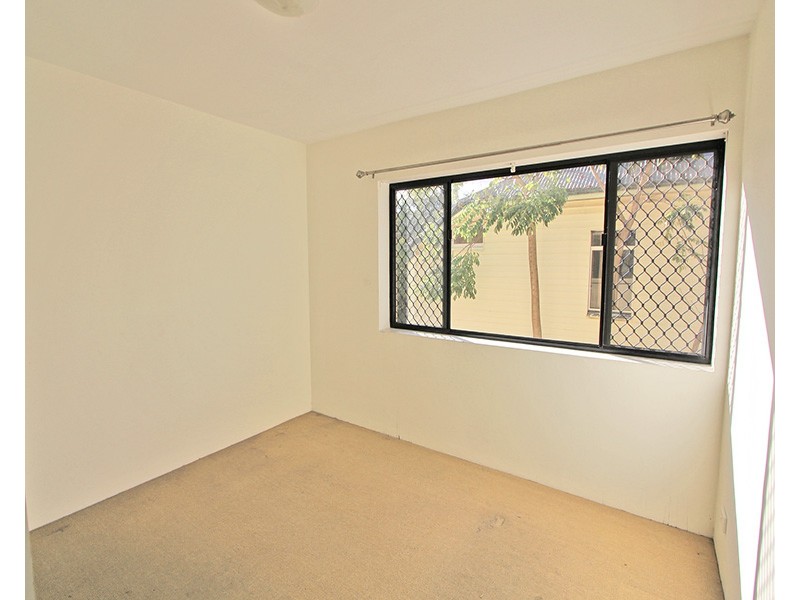 1/54 Winchester Street, Hamilton QLD 4007