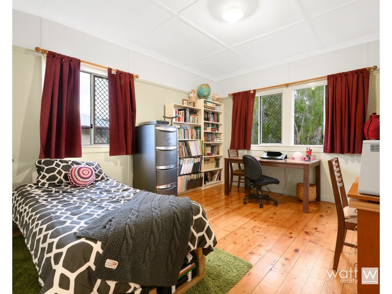 66 Crowley Street, Zillmere QLD 4034