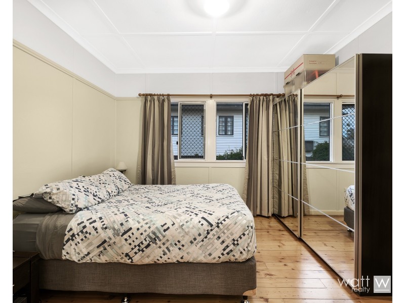 66 Crowley Street, Zillmere QLD 4034