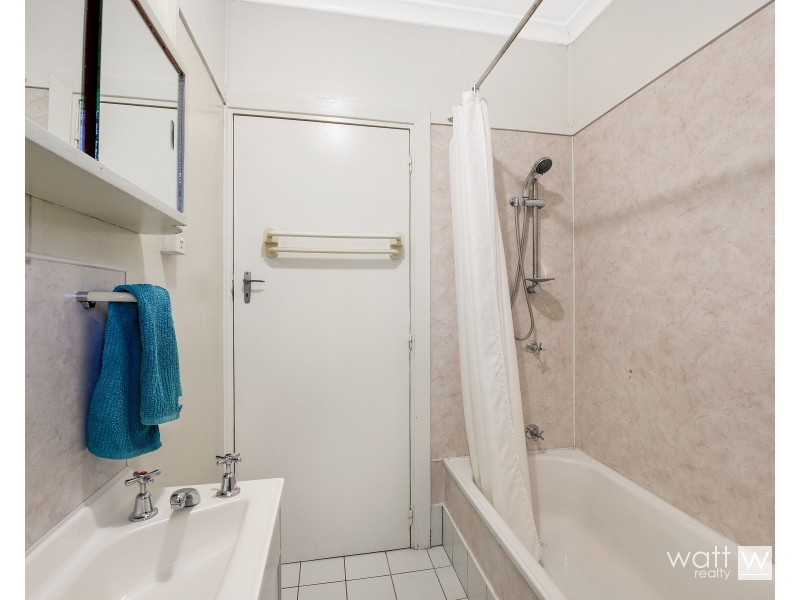 66 Crowley Street, Zillmere QLD 4034