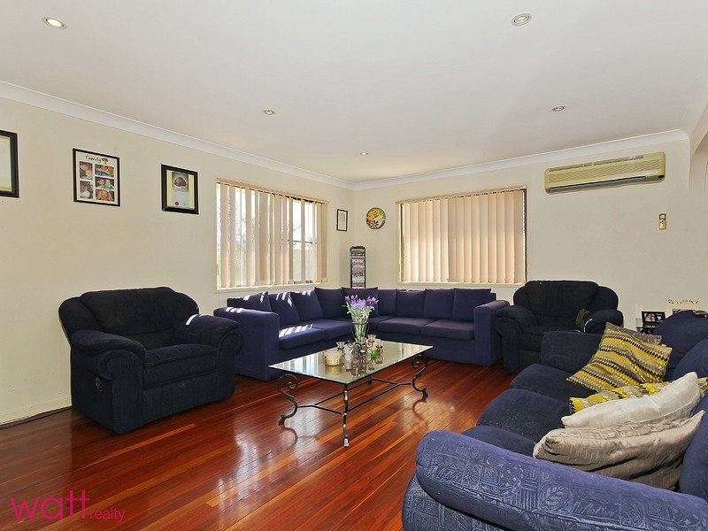 27 Chivalry Street, Bray Park QLD 4500