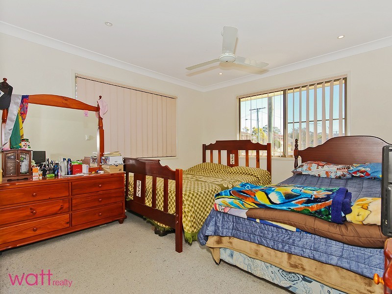 27 Chivalry Street, Bray Park QLD 4500