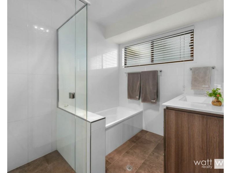 33 Denver Road, Carseldine QLD 4034