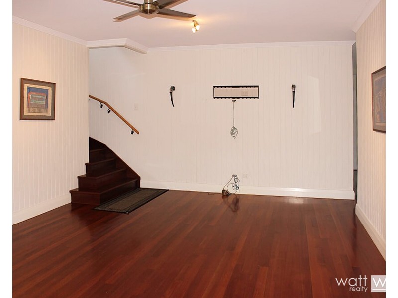 58 Cotton Street, Shorncliffe QLD 4017