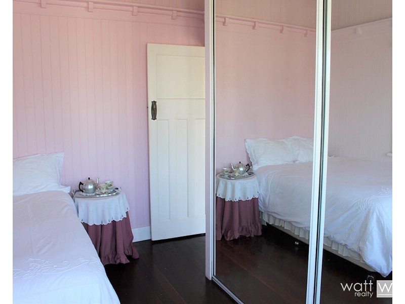 58 Cotton Street, Shorncliffe QLD 4017