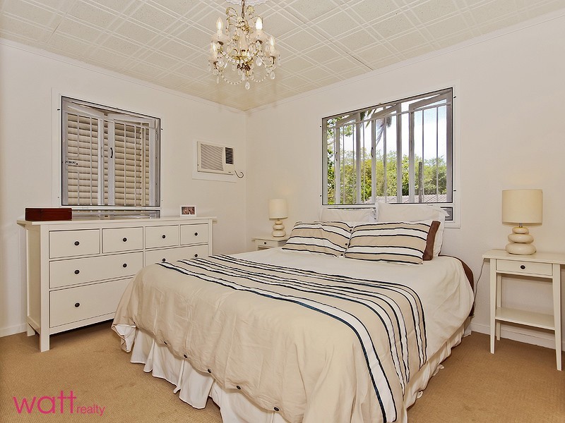 12 Summerfield Street, Aspley QLD 4034