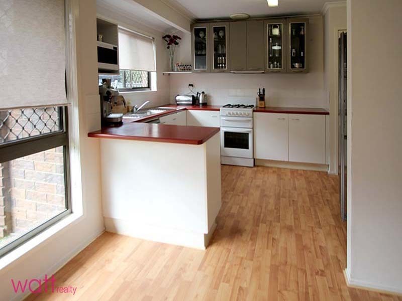 16 Livingstone Street, Strathpine QLD 4500