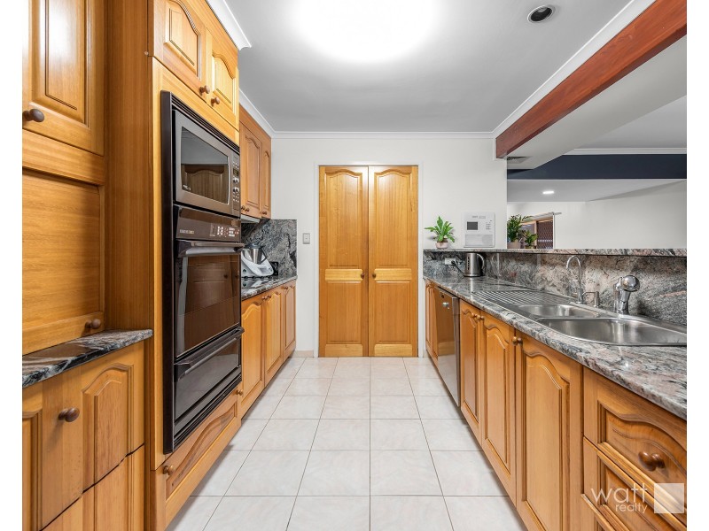 46 Costello Place, Stafford Heights QLD 4053