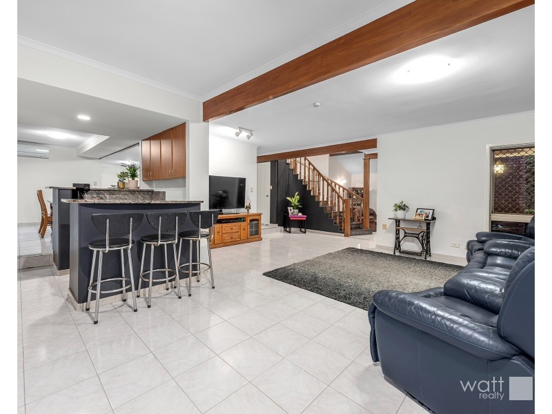 46 Costello Place, Stafford Heights QLD 4053