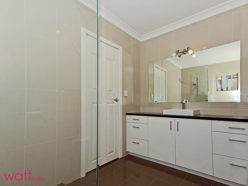 4 McCallum Street, Carseldine QLD 4034