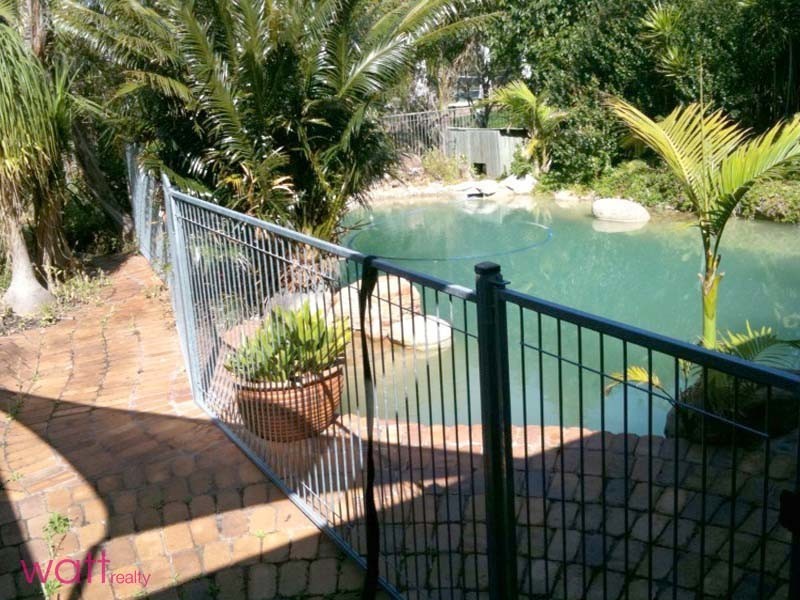 76 Graham Road, Carseldine QLD 4034