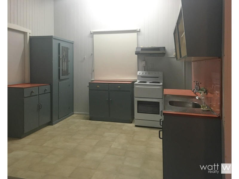 16 Arthur Street, Woody Point QLD 4019