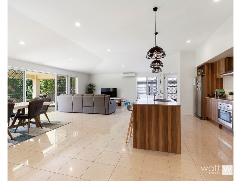 11 Darlington Close, Carseldine QLD 4034