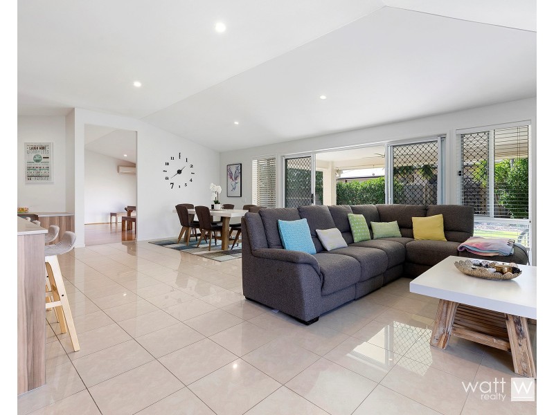 11 Darlington Close, Carseldine QLD 4034