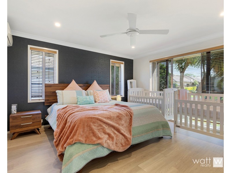 11 Darlington Close, Carseldine QLD 4034