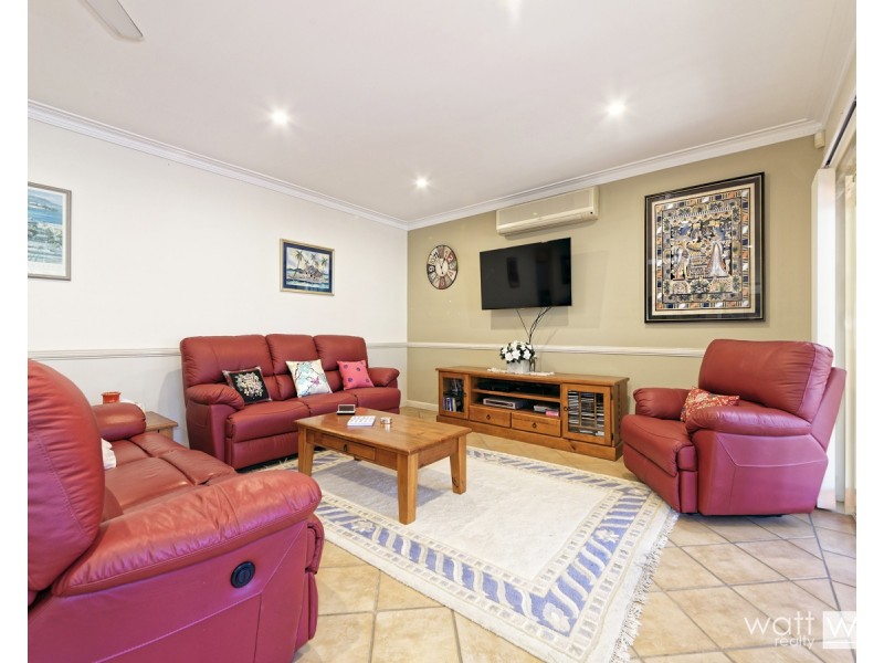 18 Whipbird Place, Aspley QLD 4034