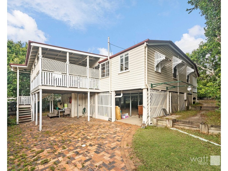 34 Barlow Street, Clayfield QLD 4011