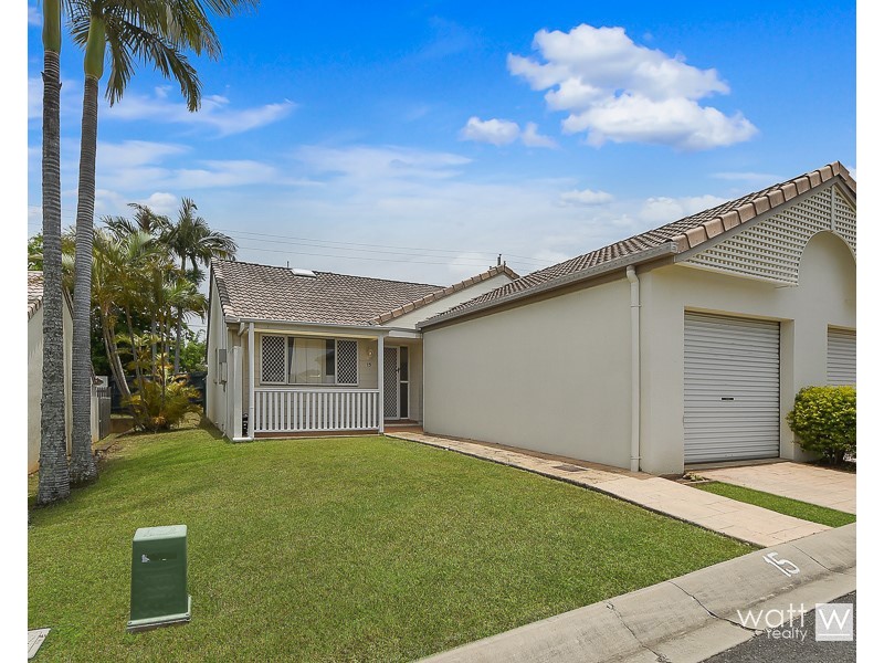 15/16 Stay Place, Carseldine QLD 4034