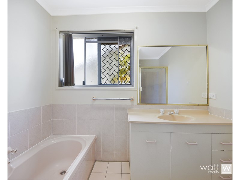 15/16 Stay Place, Carseldine QLD 4034