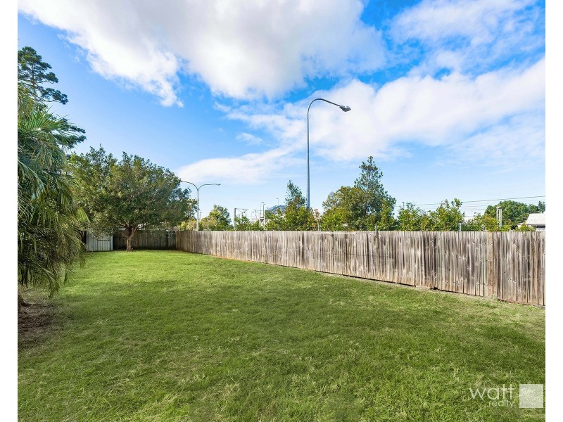 86 Adams Street, Deagon QLD 4017