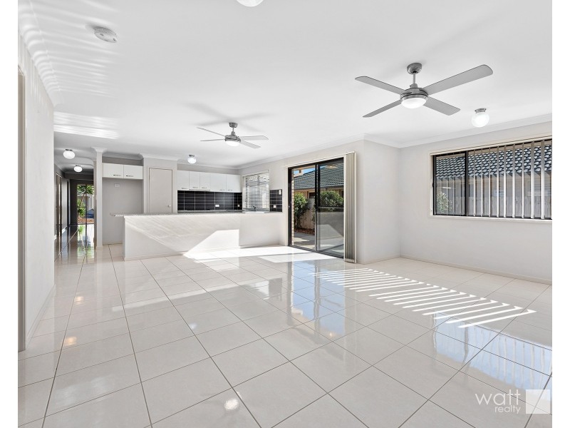 66 Petrie Crescent, Aspley QLD 4034