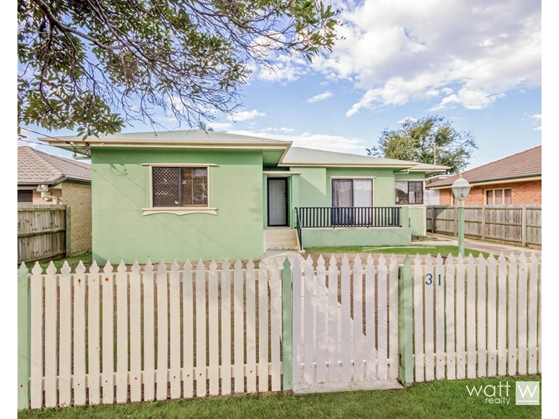 31 Enoch Street, Clontarf QLD 4019
