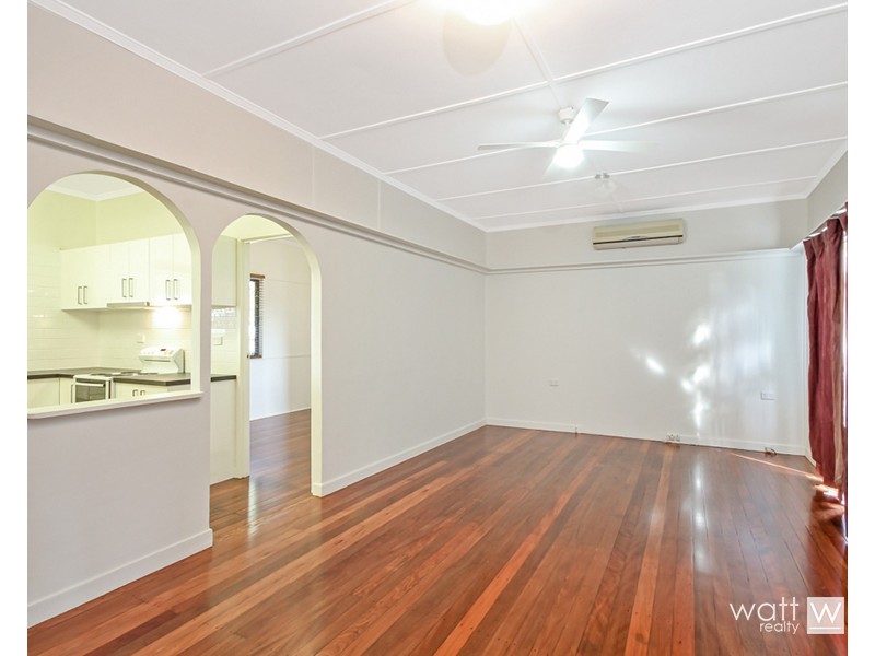 31 Enoch Street, Clontarf QLD 4019