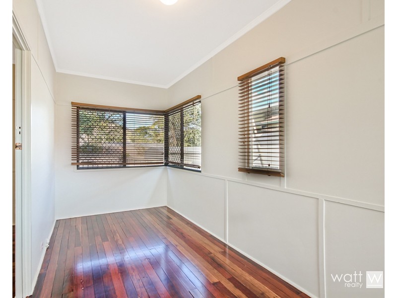 31 Enoch Street, Clontarf QLD 4019