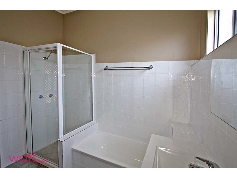 7 Inglis Street, Woody Point QLD 4019
