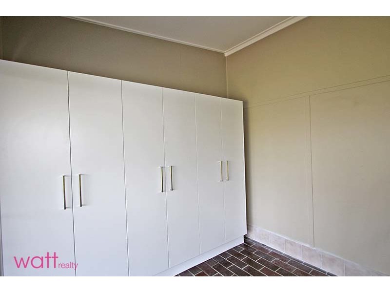 7 Inglis Street, Woody Point QLD 4019