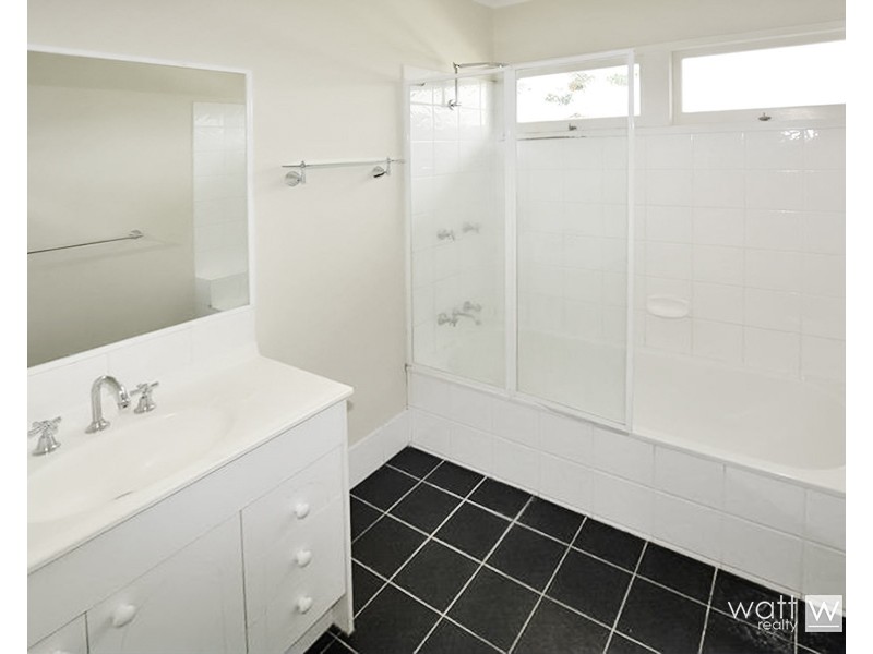 38 Windrest Avenue, Aspley QLD 4034