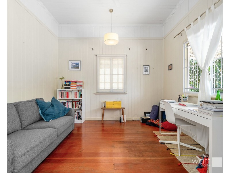 27 Wakefield Street, Sandgate QLD 4017