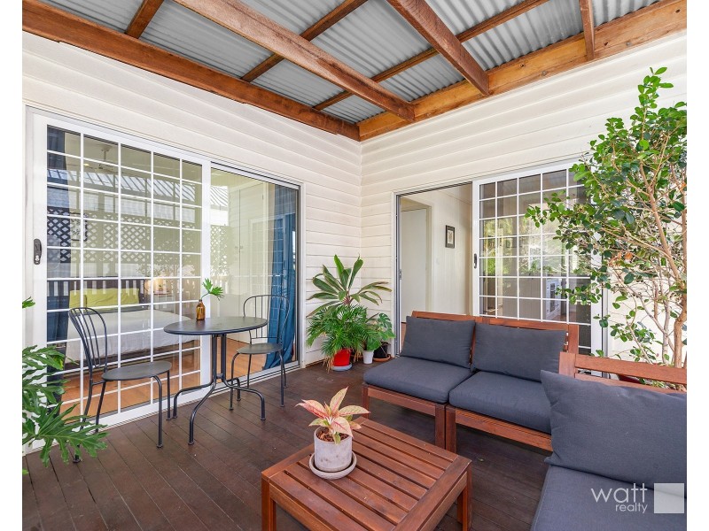 27 Wakefield Street, Sandgate QLD 4017