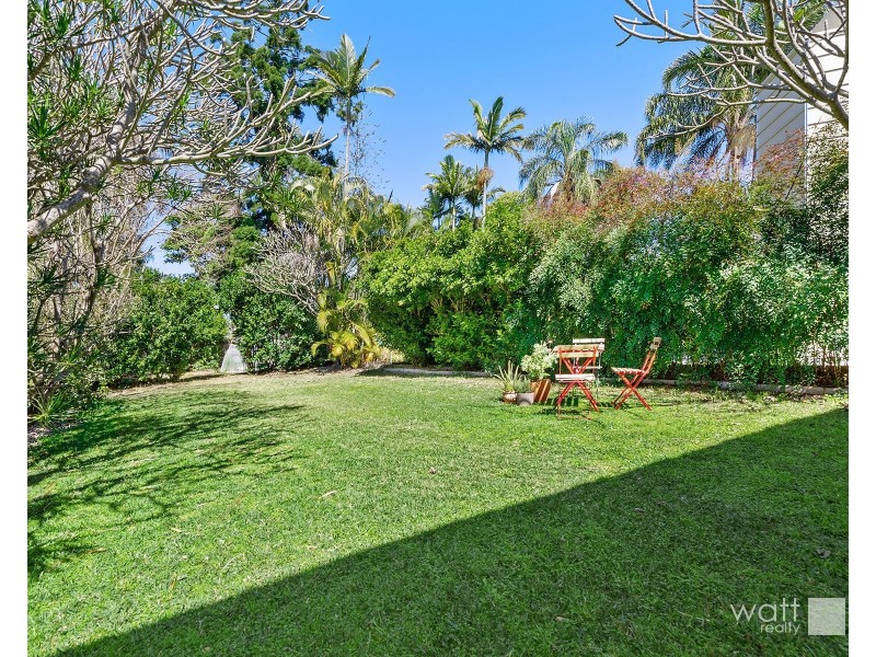 27 Wakefield Street, Sandgate QLD 4017