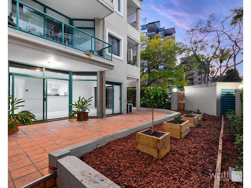 4/10 Goodwin Street, Kangaroo Point QLD 4169
