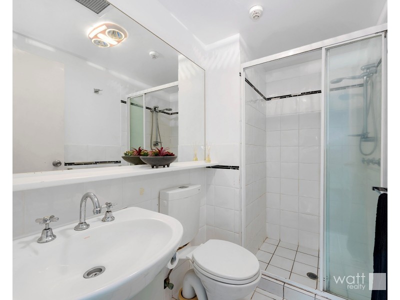 4/10 Goodwin Street, Kangaroo Point QLD 4169