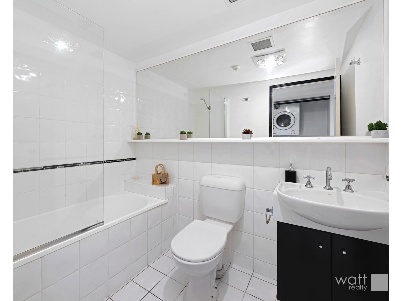 4/10 Goodwin Street, Kangaroo Point QLD 4169