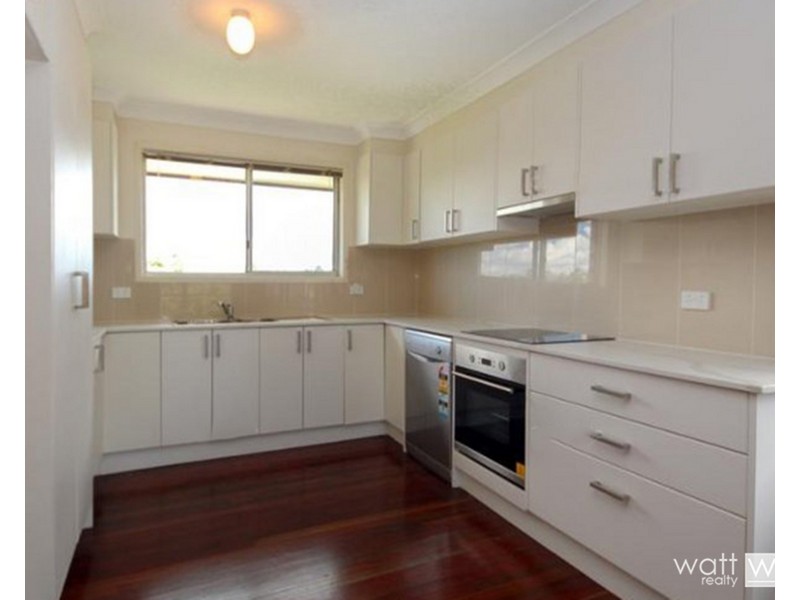 14 Hagman Street, Stafford Heights QLD 4053