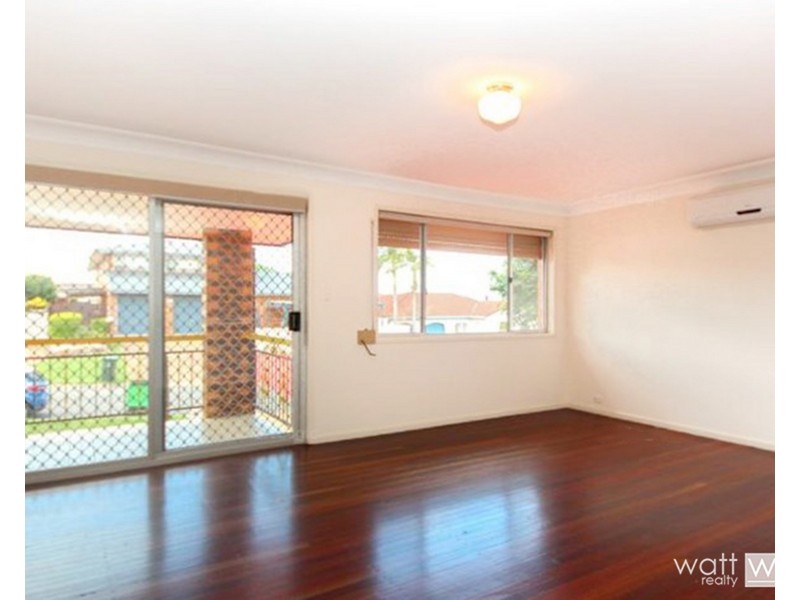 14 Hagman Street, Stafford Heights QLD 4053