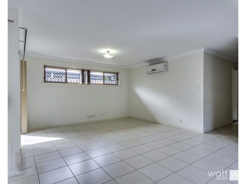 22 Hinchinbrook Avenue, Fitzgibbon QLD 4018