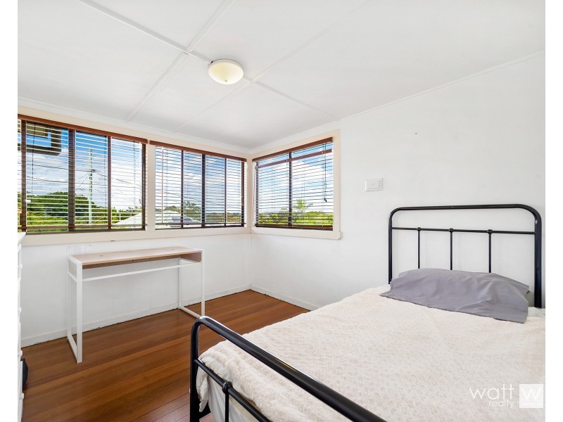 10 Lanercost Street, Geebung QLD 4034