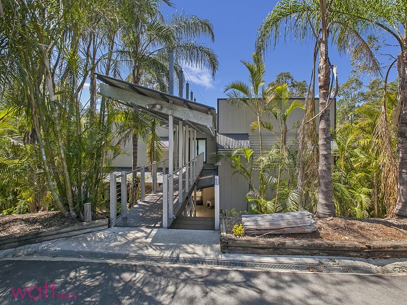 Eatons Hill QLD 4037