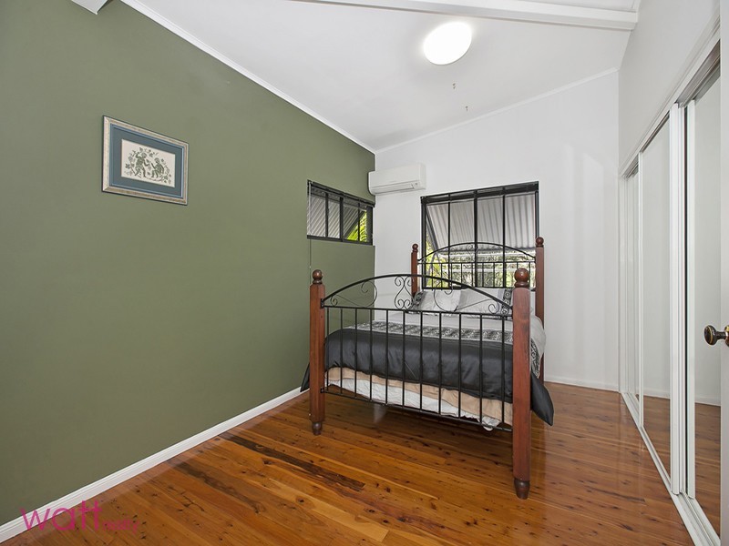 Eatons Hill QLD 4037