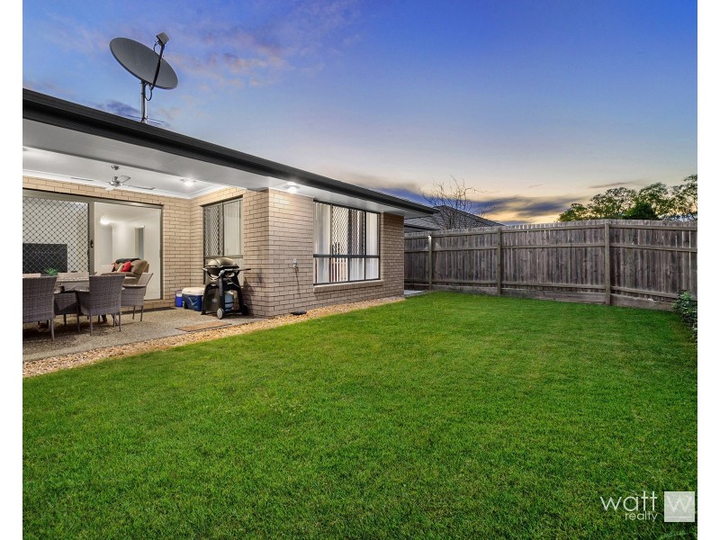 62 Somerset Drive, Carseldine QLD 4034