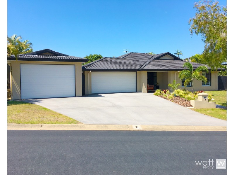 8 Pinehurst Court, Albany Creek QLD 4035