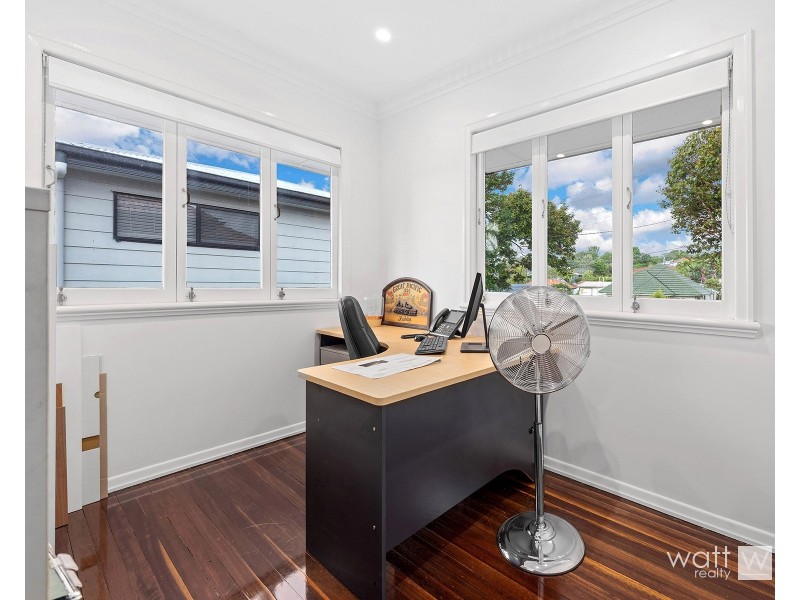 1 Navua Avenue, Aspley QLD 4034