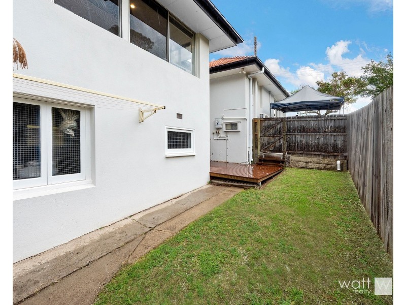1 Navua Avenue, Aspley QLD 4034