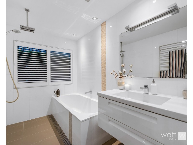 37 Arbour Street, Bridgeman Downs QLD 4035