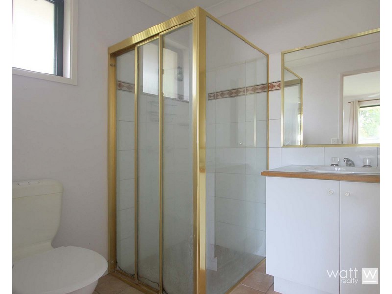 16 Silkyoak Circuit, Fitzgibbon QLD 4018